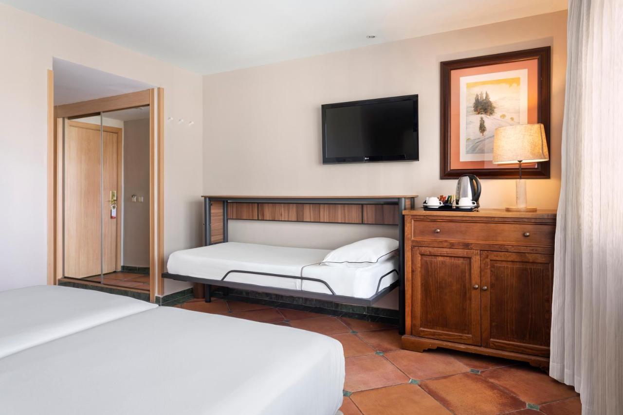Melia Sol Y Nieve Hotel Сиера Невада Екстериор снимка