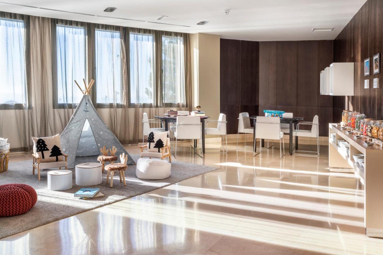 Melia Sol Y Nieve Hotel Сиера Невада Екстериор снимка