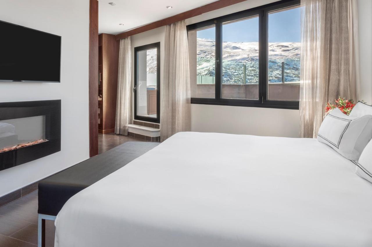 Melia Sol Y Nieve Hotel Сиера Невада Екстериор снимка