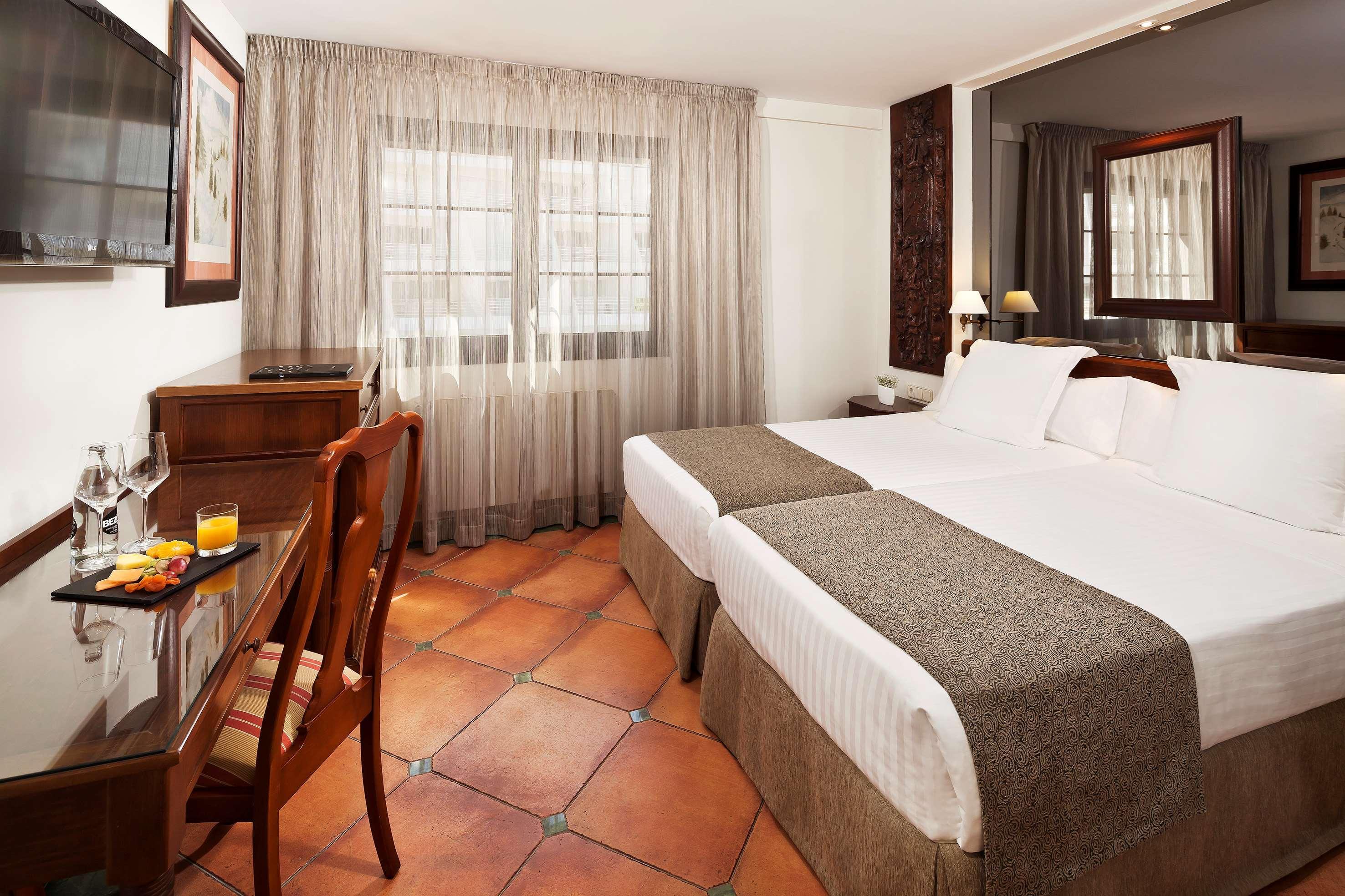 Melia Sol Y Nieve Hotel Сиера Невада Екстериор снимка